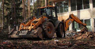 Расчистка участка Гатчина, цена от 5243 руб.